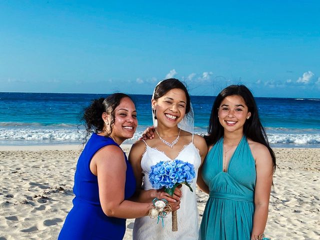 Humberto and Jennika&apos;s Wedding in Culebra, Puerto Rico 36