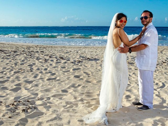 Humberto and Jennika&apos;s Wedding in Culebra, Puerto Rico 40
