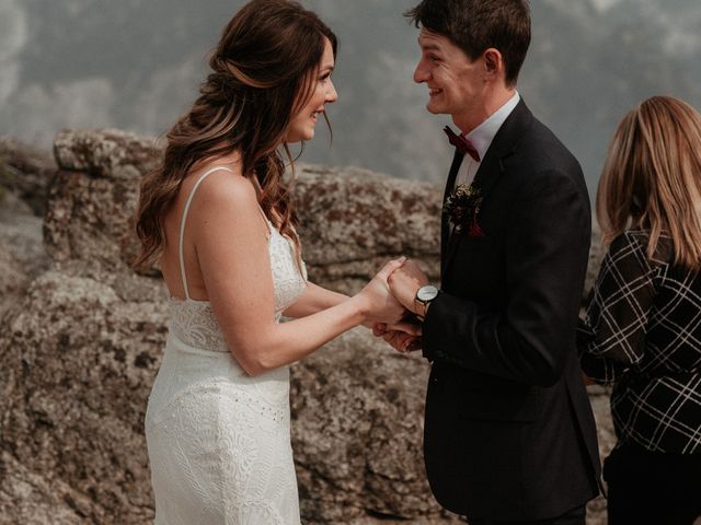 Dallas and Madison&apos;s Wedding in Yosemite National Park, California 46