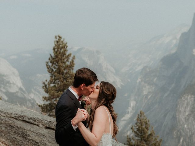 Dallas and Madison&apos;s Wedding in Yosemite National Park, California 76