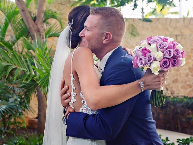 Joseph and Rachel&apos;s Wedding in Cancun, Mexico 32