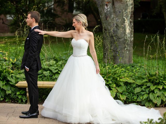 Evan and Sarah's Wedding in Glen Cove, New York 9