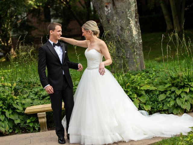 Evan and Sarah's Wedding in Glen Cove, New York 10