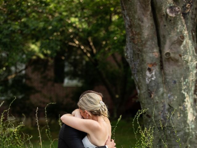Evan and Sarah's Wedding in Glen Cove, New York 11