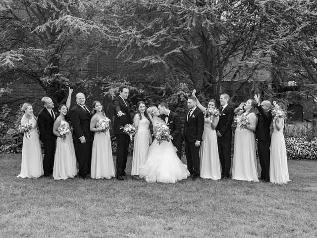 Evan and Sarah's Wedding in Glen Cove, New York 18