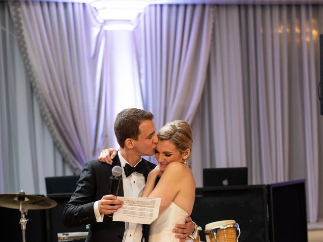Evan and Sarah's Wedding in Glen Cove, New York 27
