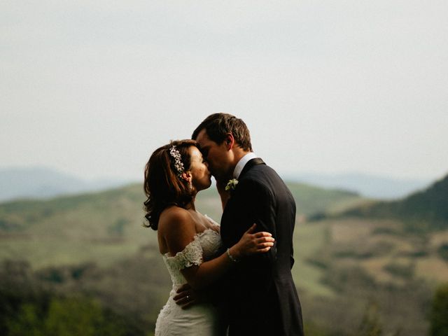 Timothy and Francesca&apos;s Wedding in Volterra, Italy 31