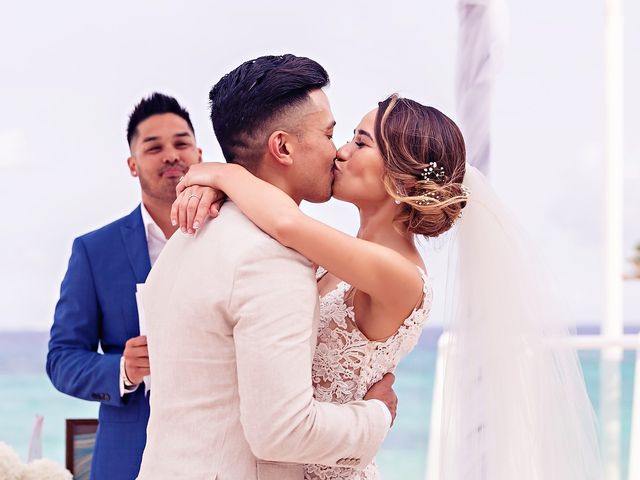 Chanelle and Ryan&apos;s Wedding in Cancun, Mexico 30