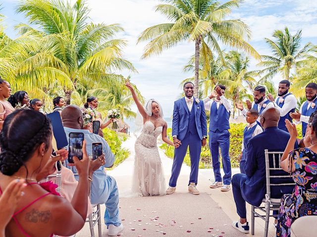 LaRence and Alexis&apos;s Wedding in Cancun, Mexico 33