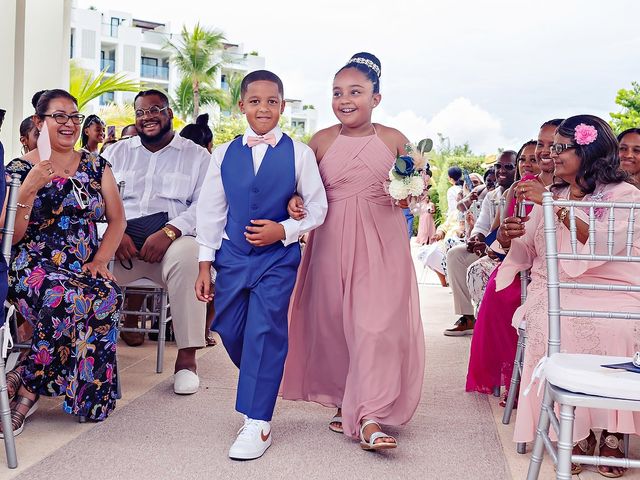 LaRence and Alexis&apos;s Wedding in Cancun, Mexico 47