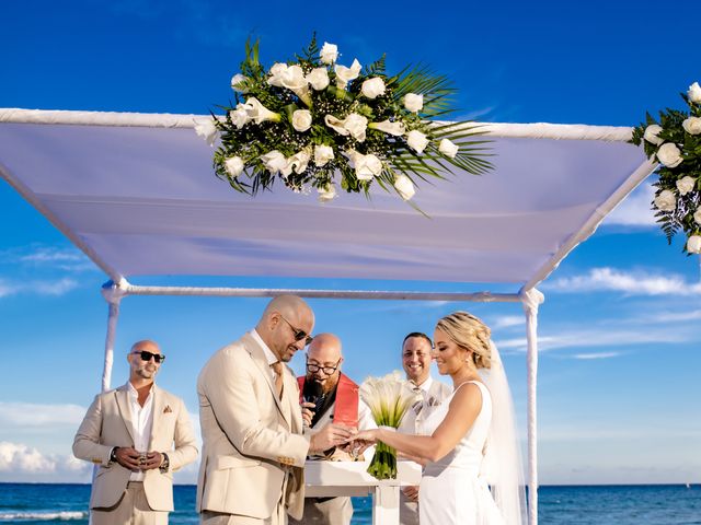 Max and Cynthia&apos;s Wedding in Playa del Carmen, Mexico 15