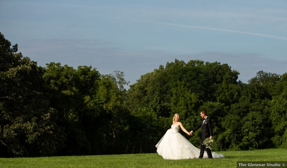 Evan and Sarah's Wedding in Glen Cove, New York