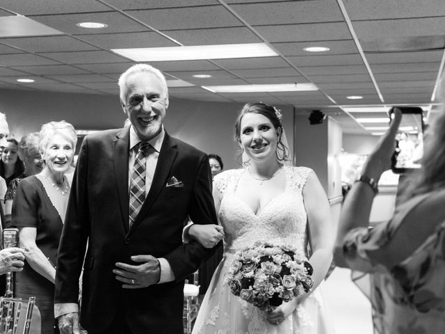 Brad and Jamie&apos;s Wedding in Livonia, Michigan 43