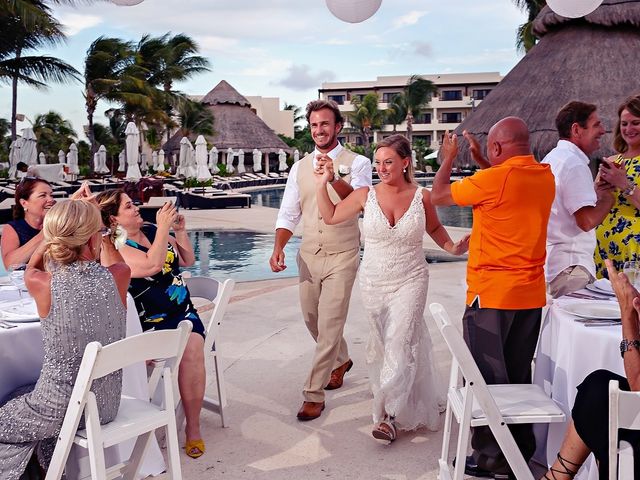 Brady and Leonardo&apos;s Wedding in Cancun, Mexico 17