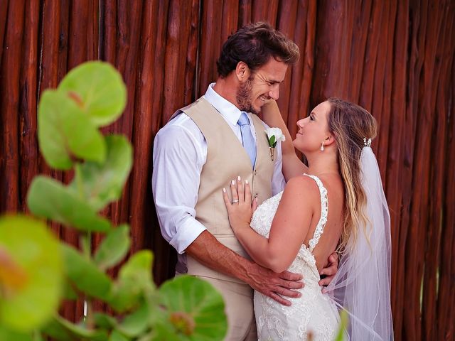 Brady and Leonardo&apos;s Wedding in Cancun, Mexico 20