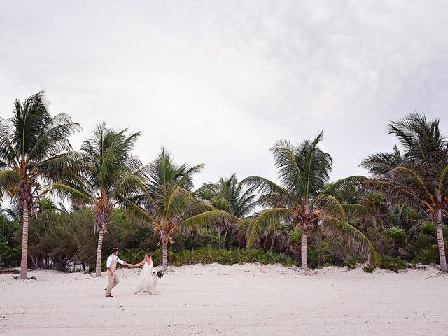 Brady and Leonardo&apos;s Wedding in Cancun, Mexico 22