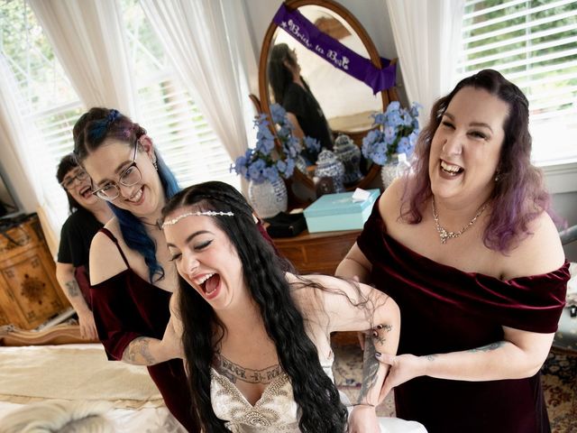 Lynn and Brienna 's Wedding in Stevenson, Maryland 9