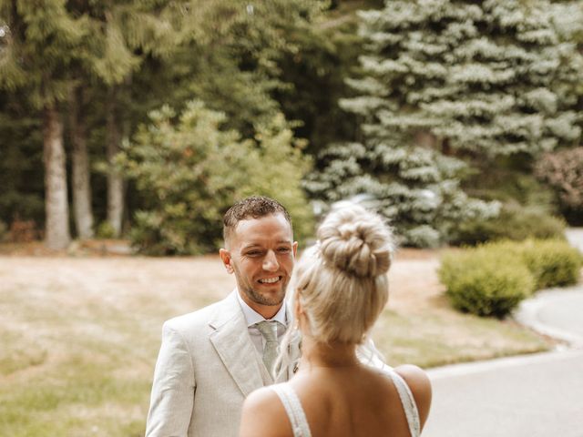 Tim and Shania `&apos;s Wedding in Maple Valley, Washington 4