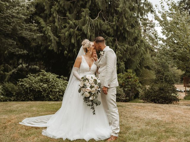 Tim and Shania `&apos;s Wedding in Maple Valley, Washington 3
