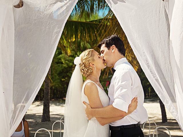 Olga and Alexander&apos;s Wedding in Punta Cana, Dominican Republic 8
