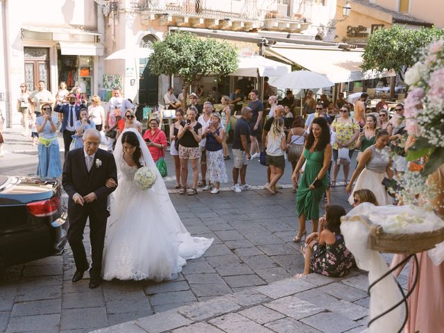 Giampaolo and Floriana&apos;s Wedding in Sicily, Italy 8