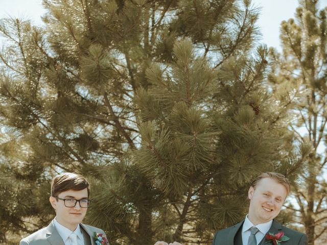 Levi and Molly&apos;s Wedding in Bismarck, North Dakota 3