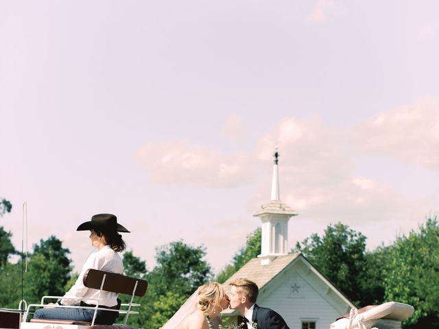 Caitlin and Brad&apos;s Wedding in Elizabethtown, Pennsylvania 17