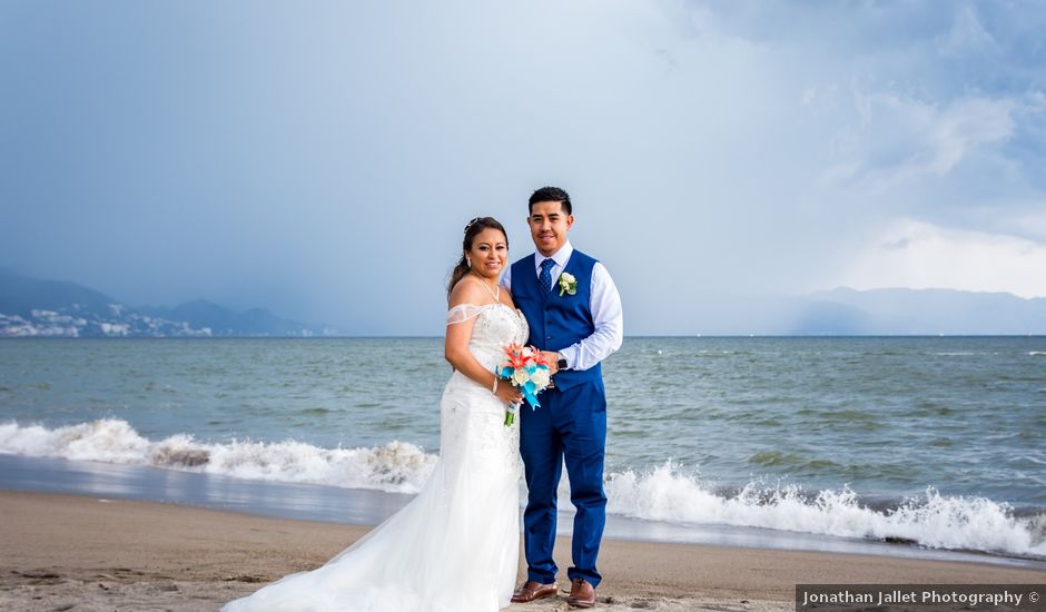 Rosa and Horacio's Wedding in Puerto Vallarta, Mexico