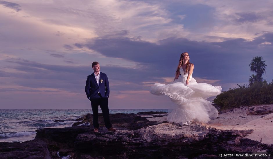 Benjamin and Ashley's Wedding in Cancun, Mexico