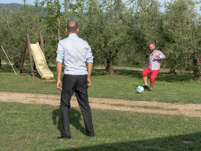 Luigi and Caterina&apos;s Wedding in Tuscany, Italy 14