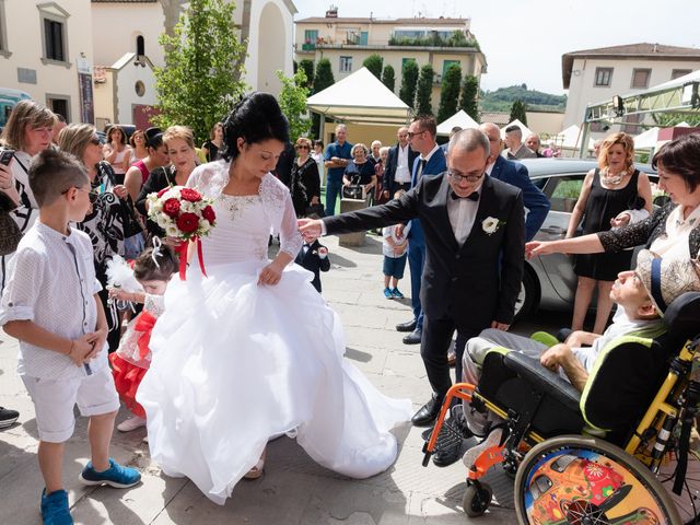 Luigi and Caterina&apos;s Wedding in Tuscany, Italy 79