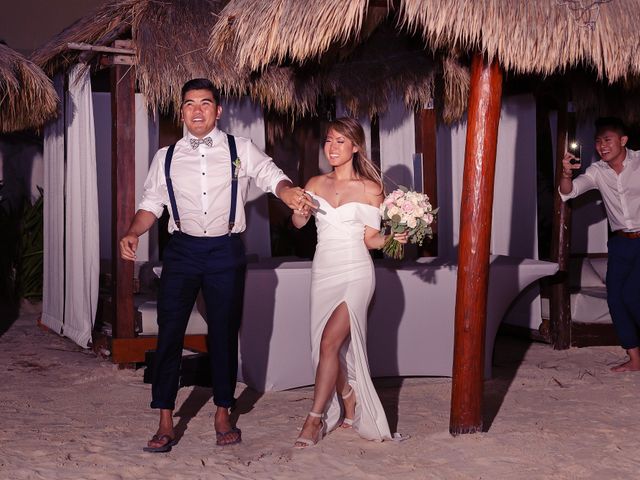 David and Jackie&apos;s Wedding in Cancun, Mexico 27