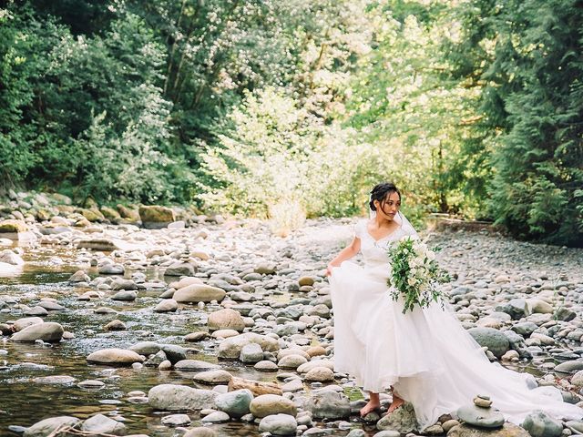 Durant and Amy&apos;s Wedding in Issaquah, Washington 6