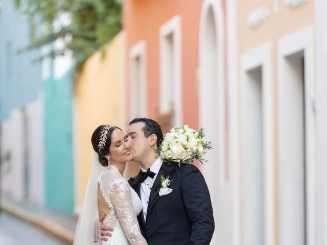 Juan and Widaliz&apos;s Wedding in San Juan, Puerto Rico 25