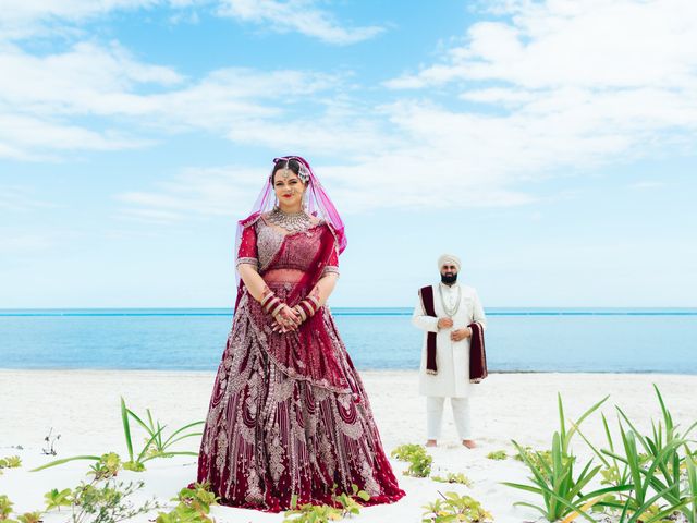 Munny and Charlotte's Wedding in Cancun, Mexico 21