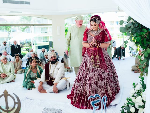 Munny and Charlotte's Wedding in Cancun, Mexico 32