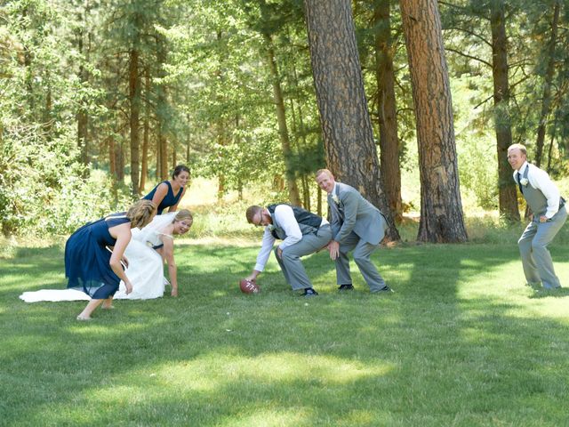 Brycen and Sherilyn&apos;s Wedding in Dayton, Washington 10