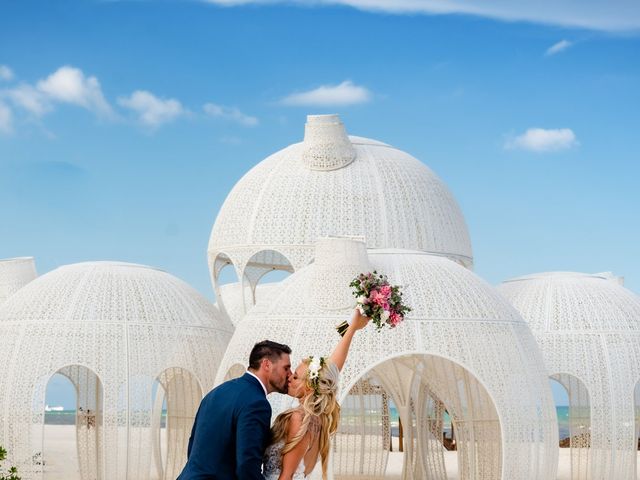 Brandon and Chloe&apos;s Wedding in Playa del Carmen, Mexico 12