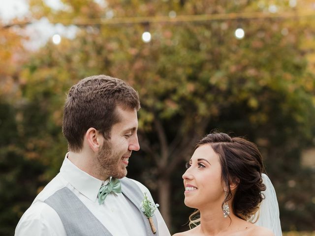 Brett and Jewelia&apos;s Wedding in Danville, Kentucky 17