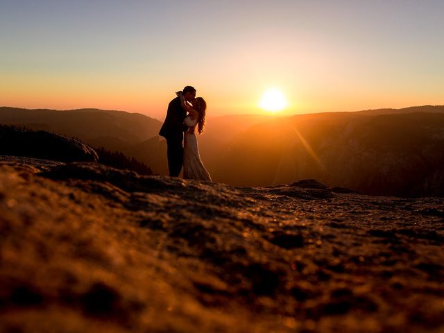 Jordan and Ashley&apos;s Wedding in Yosemite National Park, California 28
