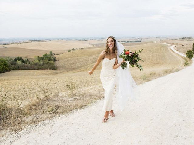 Andrew and Jessica&apos;s Wedding in Tuscany, Italy 16