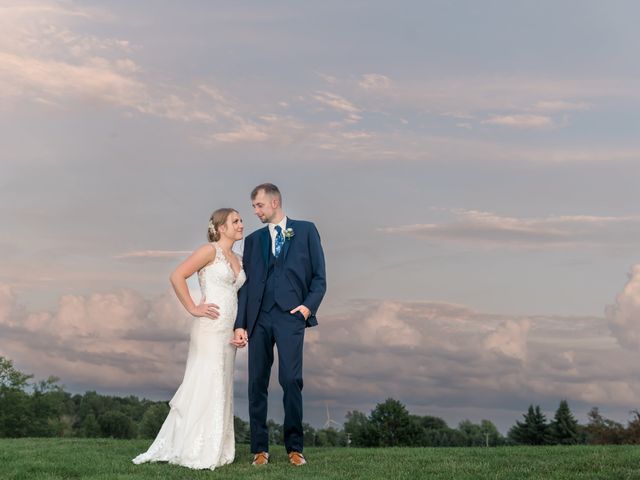 Carley and Cameron&apos;s Wedding in Ithaca, Michigan 5