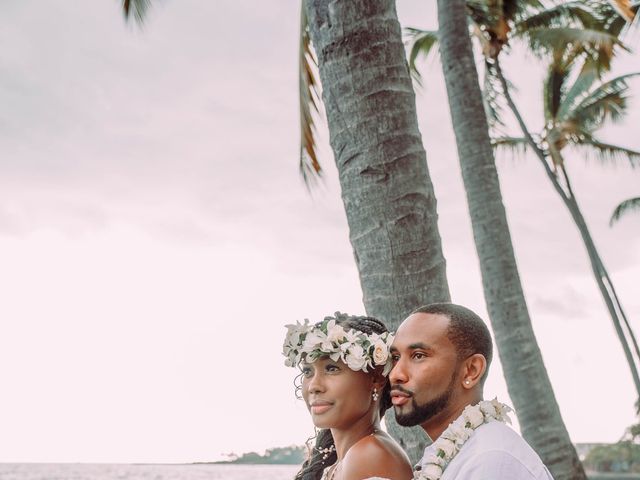 Terra and Glenn&apos;s Wedding in Kailua Kona, Hawaii 20