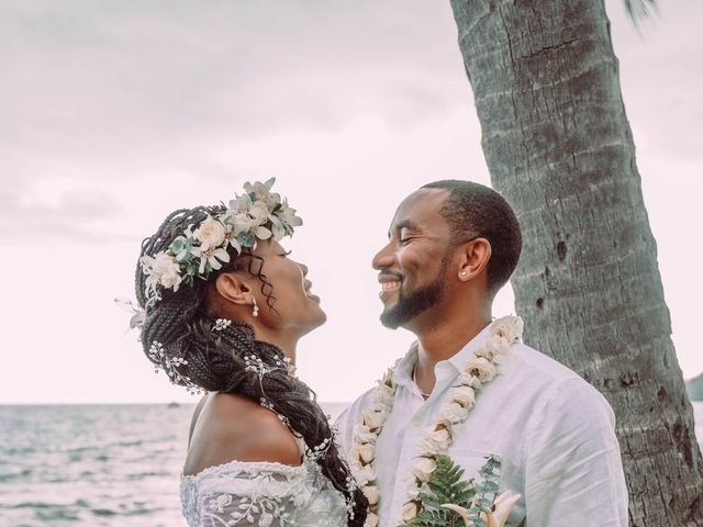 Terra and Glenn&apos;s Wedding in Kailua Kona, Hawaii 21