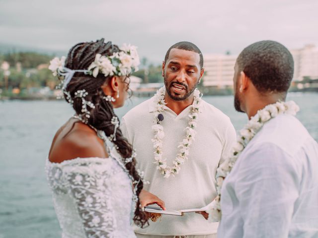 Terra and Glenn&apos;s Wedding in Kailua Kona, Hawaii 25