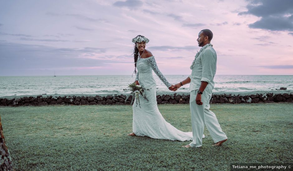 Terra and Glenn's Wedding in Kailua Kona, Hawaii