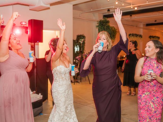 John and Katie&apos;s Wedding in Chelsea, Michigan 5