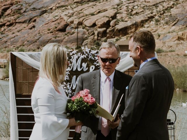 Elle and Ryan&apos;s Wedding in Hurricane, Utah 13