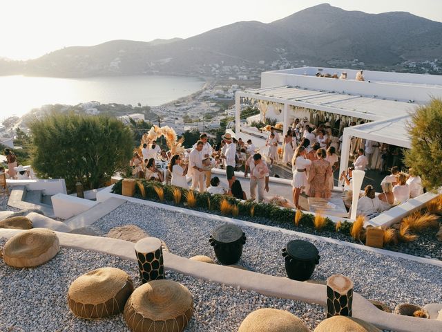 Anthony and Saskia&apos;s Wedding in Mykonos, Greece 5