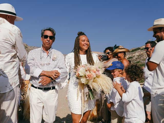Anthony and Saskia&apos;s Wedding in Mykonos, Greece 22